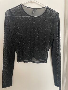 Rue21 Black Sheer Studded Long-Sleeve Crop Top